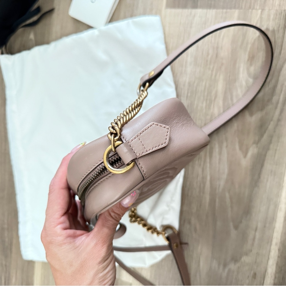 Gucci mini GG Marmont chain shoulder bag - Picture 8 of 11